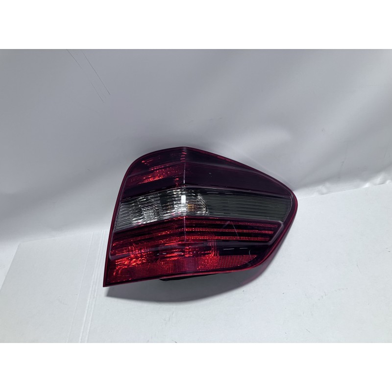 Lampa Tylna Prawa Mercedes Ml W