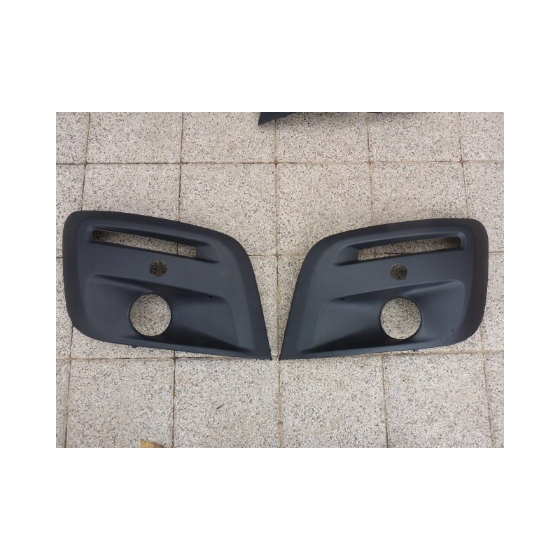 KRATKA ATRAPA HALOGENU PEUGEOT PARTNER III 2015R-