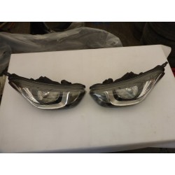 LAMPA PRZÓD PRZEDNIA LEWA PRAWA I20 12-14 LIFT