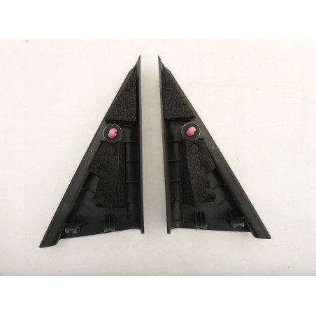 NAKŁADKA TRÓJKĄT DRZWI TYŁ L/P HYUNDAI IX20 10-