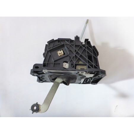 WYBIERAK LEWAREK BIEGÓW LEXUS IS III 300H 13-