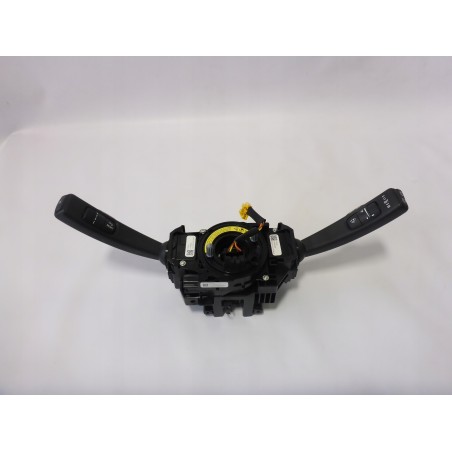 TAŚMA PRZEŁĄCZNIK POD KIEROWNICE VOLVO V40 13-