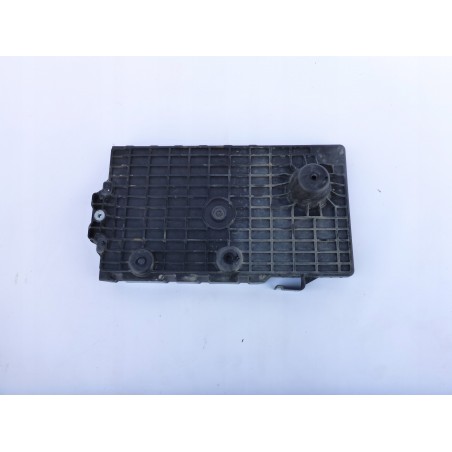 PODSTAWA AKUMULATORA VOLVO V40 13-