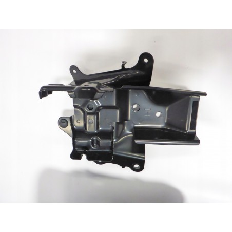 ZESTAW KOMPRESOR LEWAREK LEXUS IS III 300H 13-