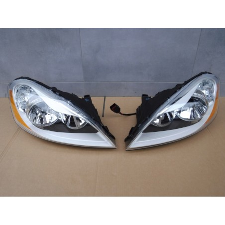 LAMPA REFLEKTOR PRZÓD LEWA PRAWA VOLVO XC60 08-13