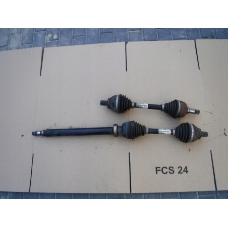 PÓŁOŚ LEWA KRÓTKA VOLVO S60 V60 2.0 D3 2010-