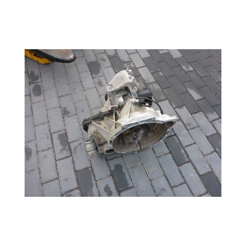 SKRZYNIA BIEGÓW FORD FIESTA MK7 1.4 16V 90KM