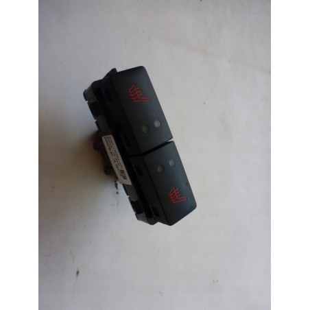 WŁĄCZNIK PRZYCISK GRZANIA FOTELI TYŁ ECOSPORT 13-