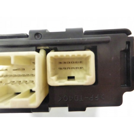 MODUŁ STEROWNIK KOMFORTU LEXUS IS III 300H 13-