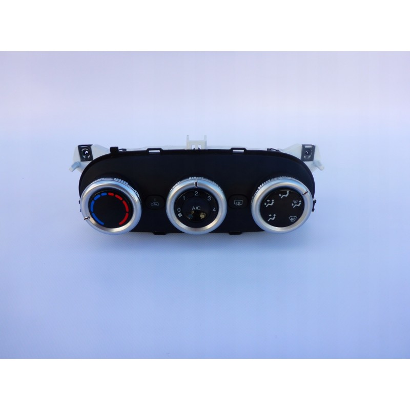 PANEL NAWIEWU KLIMATYZACJI FIAT 500L 12-