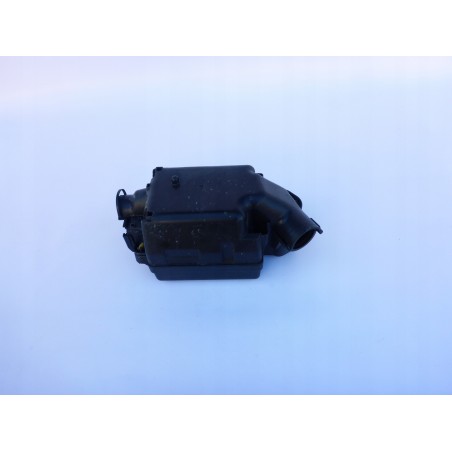 OBUDOWA BEZPIECZNIKÓW FIAT 500L 12- 1.6 M-JET