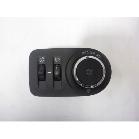 PANEL WŁĄCZNIK ŚWITEŁ OPEL ASTRA V K HB 15-