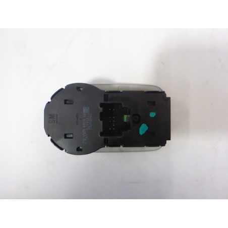 PANEL WŁĄCZNIK ŚWITEŁ OPEL ASTRA V K HB 15-