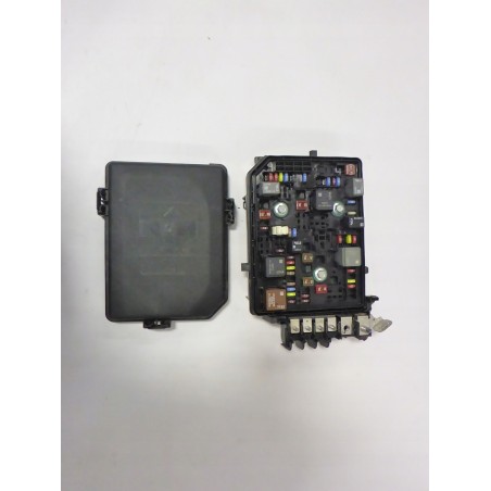 SKRZYNKA BEZPIECZNIKÓW OBUDOWA ASTRA V K HB 15-