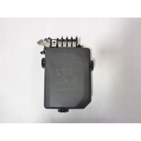 SKRZYNKA BEZPIECZNIKÓW OBUDOWA ASTRA V K HB 15-