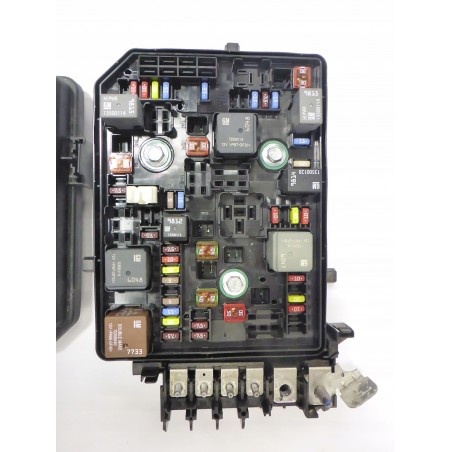 SKRZYNKA BEZPIECZNIKÓW OBUDOWA ASTRA V K HB 15-