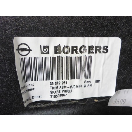 BOCZEK BAGAŻNIKA LEWY PRAWY ASTRA V K HB 15-