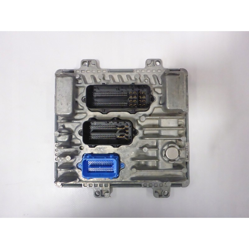 KOMPUTER SILNIKA OPEL ASTRA V K HB 15- 1.6 CDTI