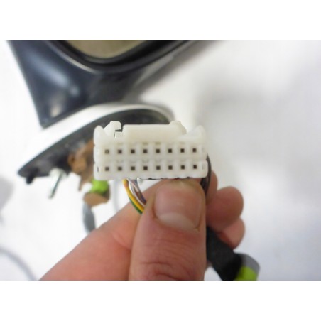 LUSTERKO PRZÓD L/P LEXUS IS III 300H 083 15PIN