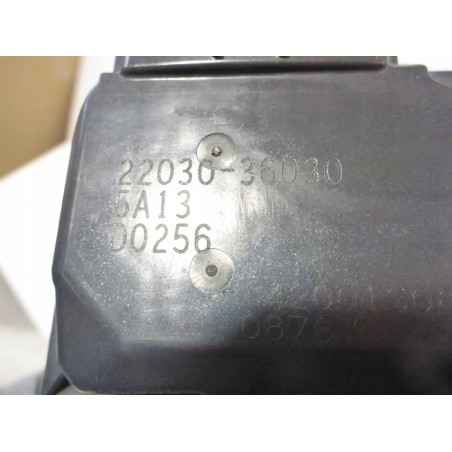 PRZEPUSTNICA LEXUS IS III 300H 2.5 13-