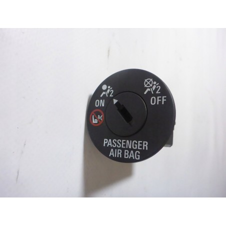 WYŁĄCZNIK PODUSZKI AIRBAG OPEL KARL VIVA 15- 1,0