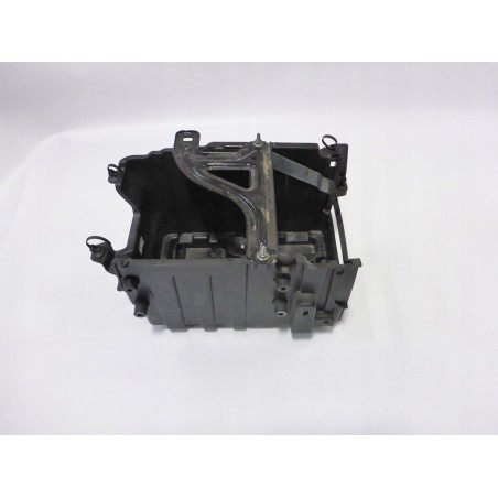 OBUDOWA SKRZYNKA AKUMULATORA FIESTA ST MK8 17-