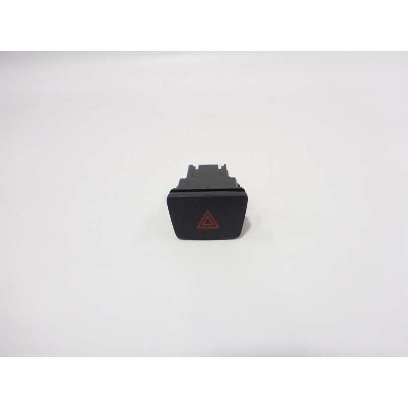 WŁĄCZNIK ŚWIATEŁ AWARYJNYCH FIESTA ST MK8 17-