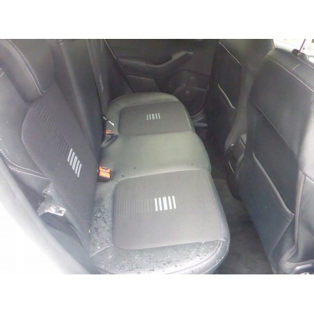 FOTELE PRZÓD KANAPA TYŁ ŚRUBY FIESTA MK8 5D 17-