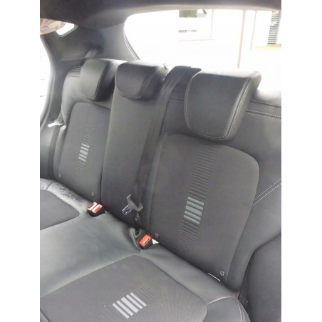 FOTELE PRZÓD KANAPA TYŁ ŚRUBY FIESTA MK8 5D 17-
