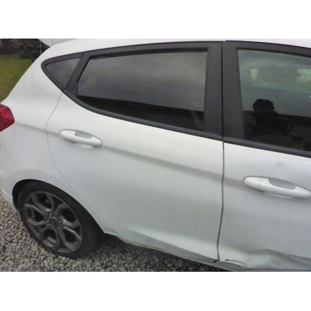DRZWI PRAWY TYŁ FORD FIESTA MK8 5D 17- HH