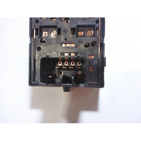 PANEL PRZEŁĄCZNIK SZYB KIEROWCY OPEL KARL VIVA 15-