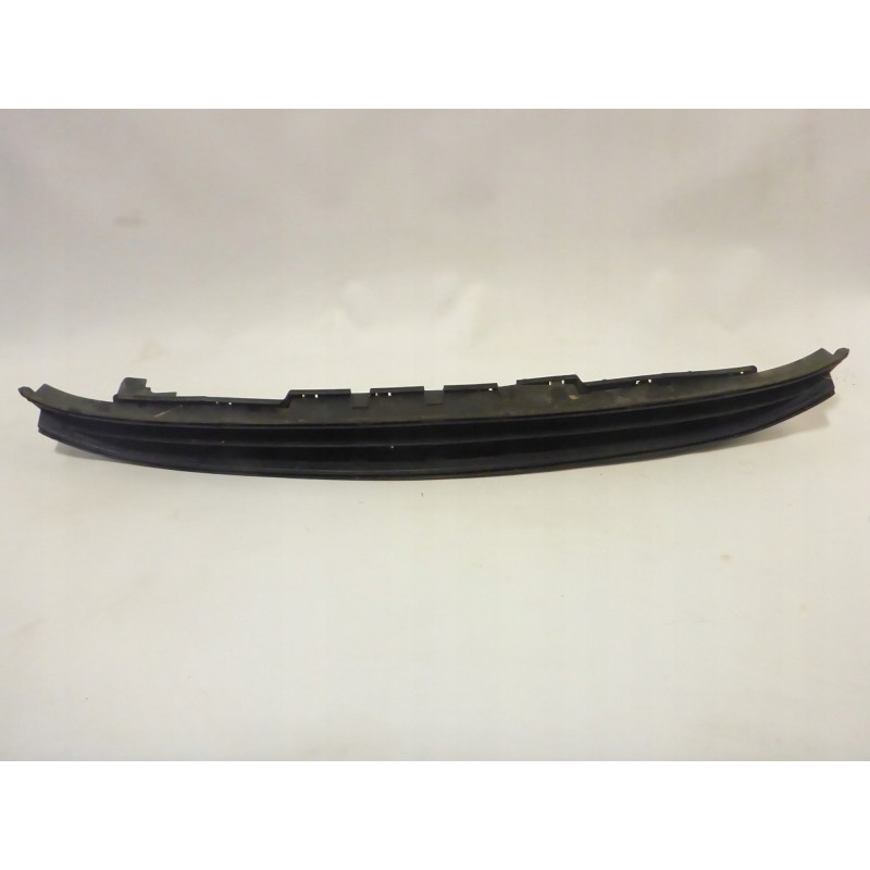 KRATKA ZDERZAKA ŚRODKOWA OPEL CORSA E 14-