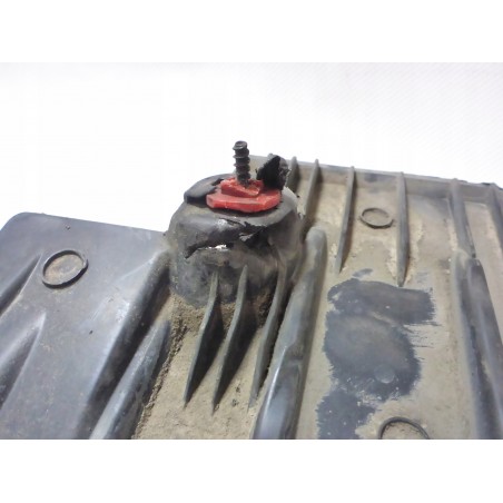 OSŁONA PODWOZIA LEWA PRAWA FOCUS III MK3 HB 14-