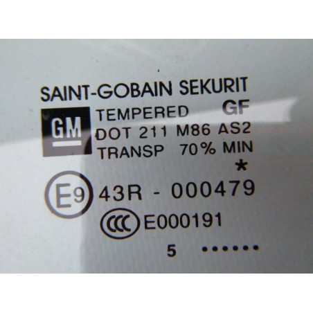 SZYBA DRZWI PRAWY TYŁ OPEL CORSA E 5 DRZWI 15R