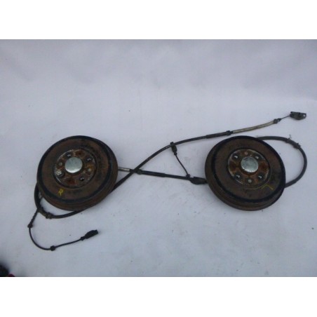 BĘBEN PIASTA TYL LEWA PRAWA OPEL CORSA E 1.4 14-