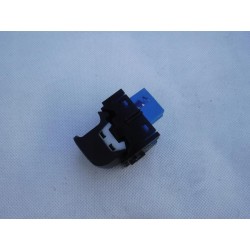 PRZYCISK HAMULCA RĘCZNEGO OPEL GRANDLAND X 17-