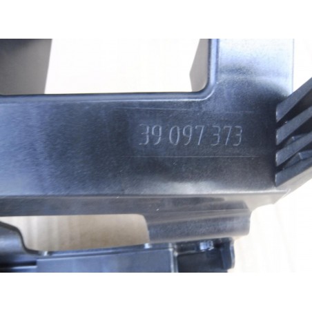 WSPORNIK LAMPY ATRAPY PRZÓD OPEL CROSSLAND X 2017-