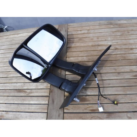 LUSTERKO DŁUGIE LEWE PRAWE IVECO DAILY VI 2014- OE