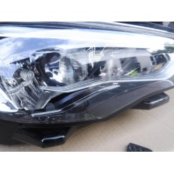 LAMPA PRAWA PRAWY PRZÓD LED GRANDLAND X 17- USZK.