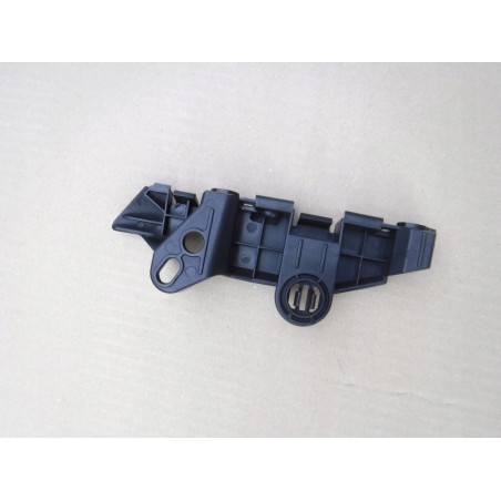 ŚLIZG MOCOWANIA ZDERZAKA PRZÓD CORSA E 2014-