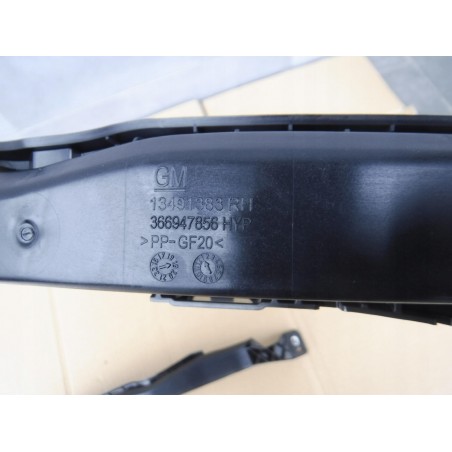 WSPORNIK ZDERZAKA PRZÓD POD LAMPE OPEL INSIGNIA B