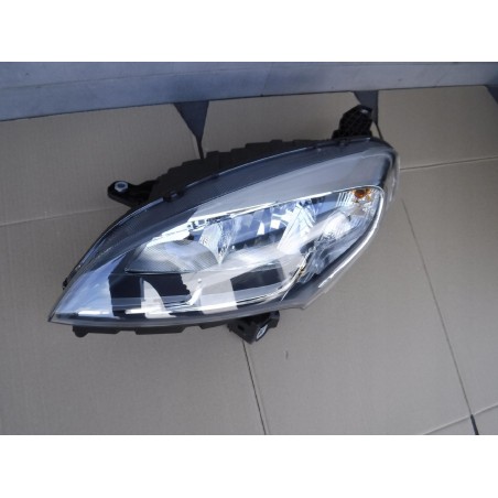 LAMPA REFLEKTOR PRZÓD LEWA PRAWA FIAT DOBLO 2015-