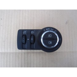 WŁĄCZNIK ŚWIATEŁ ASTRA J GTC 1.4T