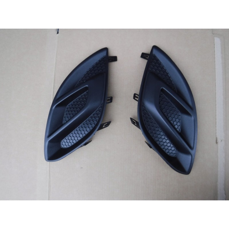 ZAŚLEPKA KRATKA HALOGENU LEWA PRAWA CORSA D 11-