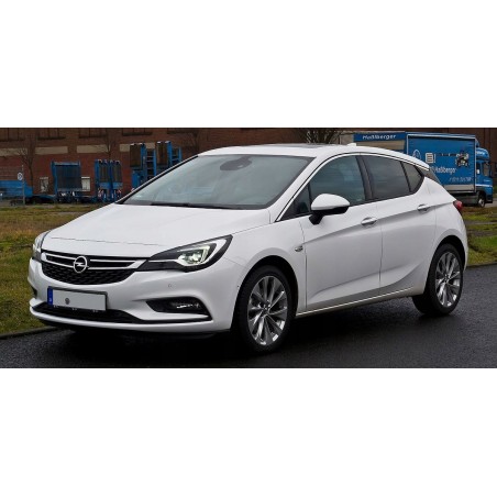 MASKA POKRYWA SILNIKA ASTRA K 2015-