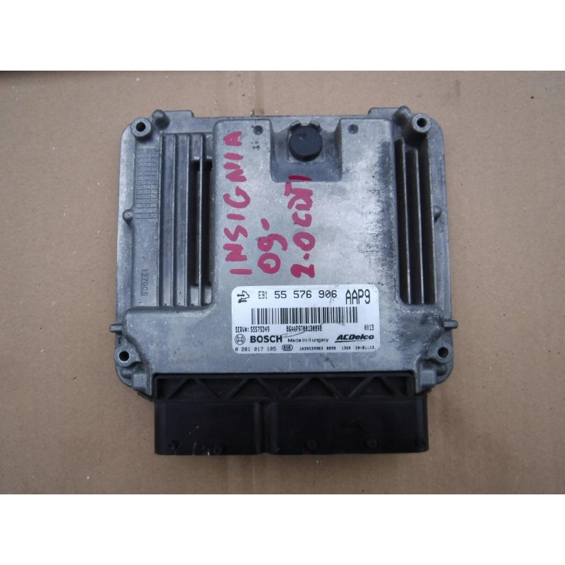 KOMPUTER SILNIKA OPEL INSIGNIA A HB 2.0 CDTI 08-