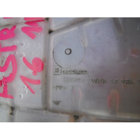 ZBIORNICZEK WYRÓWNAWCZY ASTRA J IV KOMBI 09-