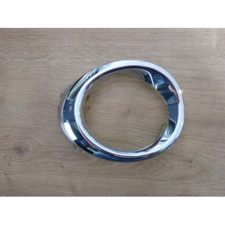 RAMKA CHROM HALOGENU LEWA PRAWA NISSAN NOTE E12