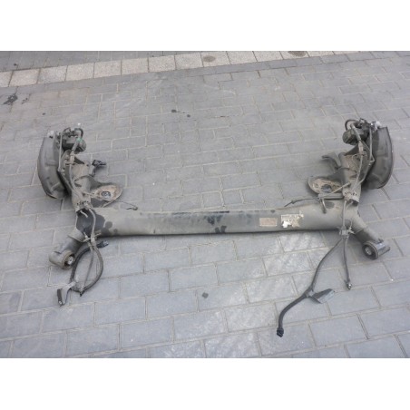 BELKA ZAWIESZENIA TYŁ KOMPLETNA QASHQAI J11 LIFT