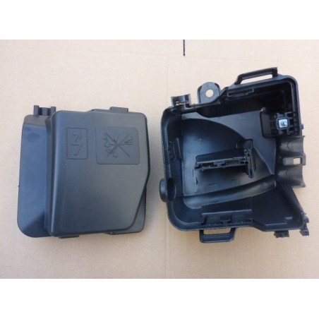 OBUDOWA SKRZYNKA BEZPIECZNIKÓW KPL CAPTUR 13- ORG